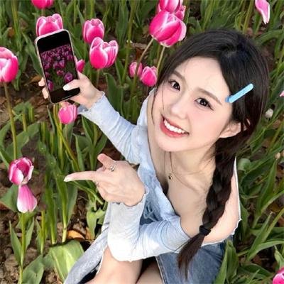 她的微笑和圈套